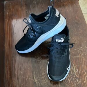 PUMA Pacer Next Cage like new Black Sneakers